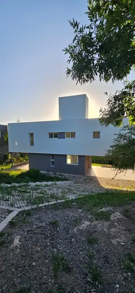 Casa en venta · Mendiolaza, Colon, Córdoba