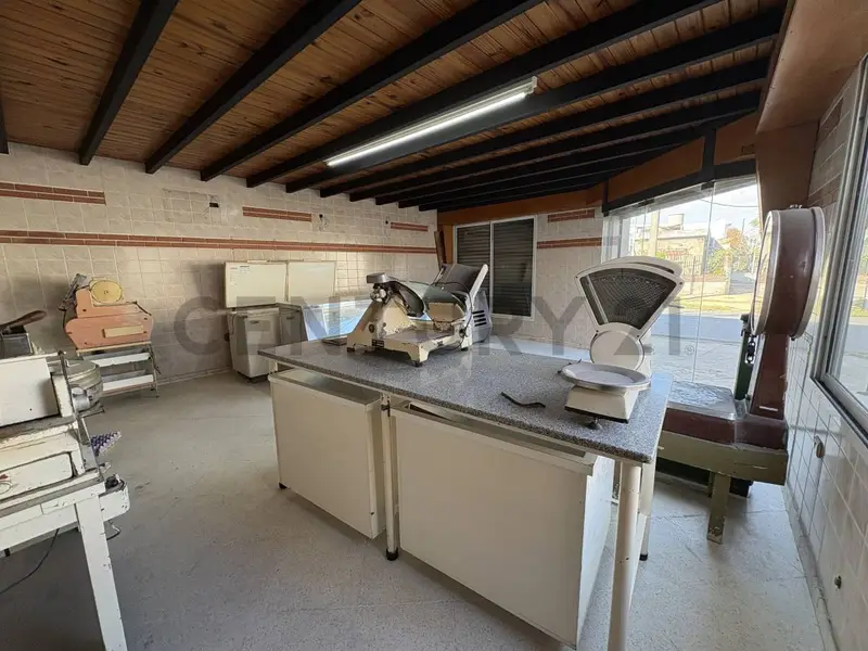 Oficina en venta · Piñeyro, Avellaneda, GBA Sur, Provincia de Buenos Aires