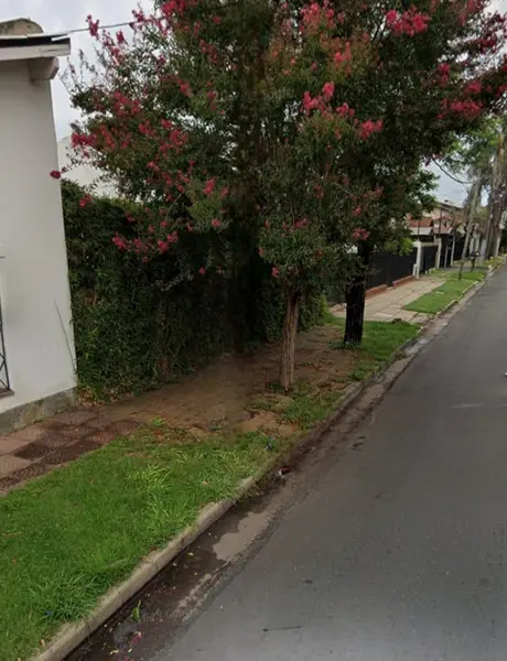 Terreno en venta · Castelar, Morón, GBA Oeste, Provincia de Buenos Aires Terreno en venta · Castelar, Morón, GBA Oeste, Provincia de Buenos Aires