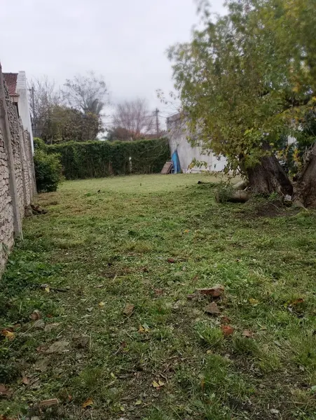 Terreno en venta · Castelar, Morón, GBA Oeste, Provincia de Buenos Aires