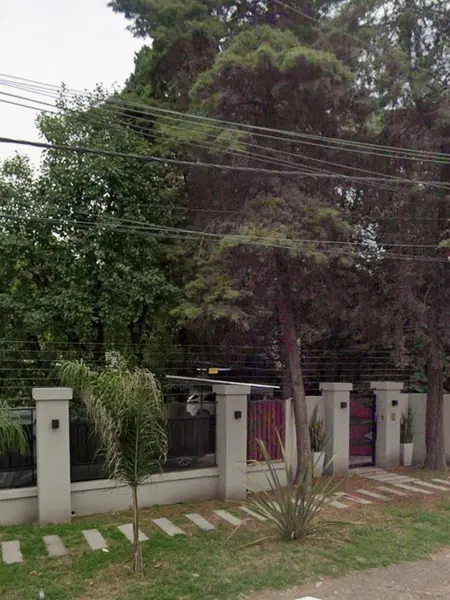 Casa en venta · Villa Gobernador Udaondo, Ituzaingó, GBA Oeste, Provincia de Buenos Aires