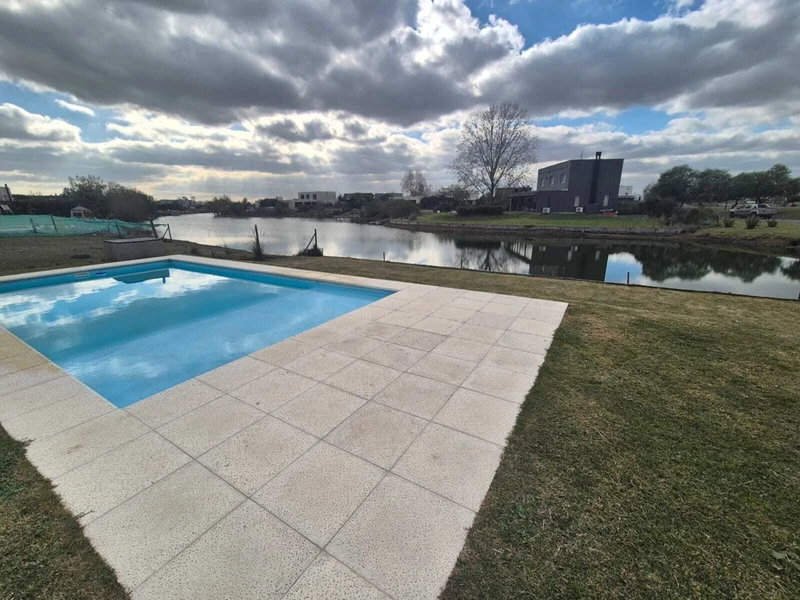 Casa en alquiler · El Cantón, Escobar, GBA Norte, Provincia de Buenos Aires