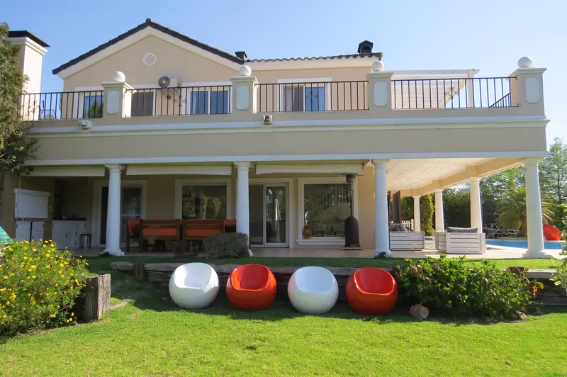 Casa en alquiler · Barrancas del Lago, Nordelta, Tigre, GBA Norte, Provincia de Buenos Aires