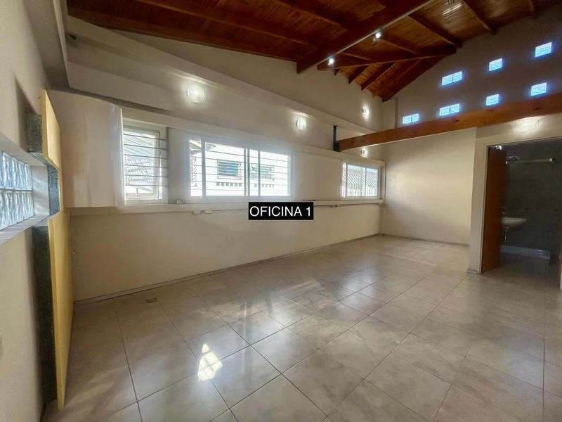 Oficina en alquiler · Villa Urquiza, CABA