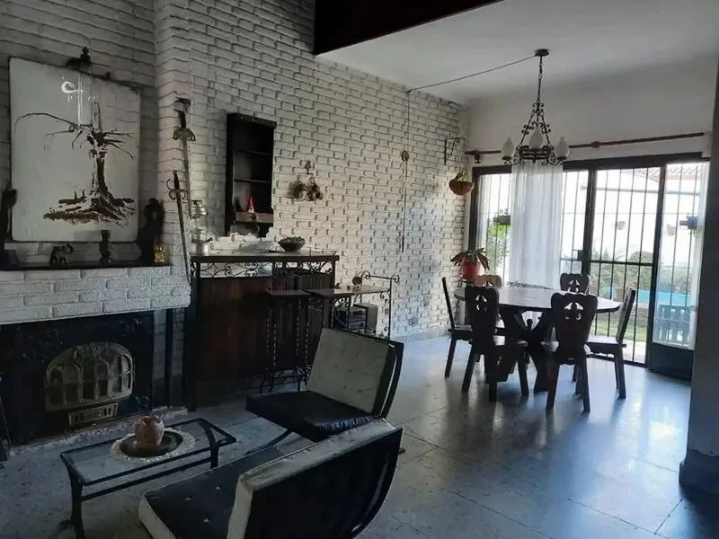 Casa en venta · Morón, GBA Oeste, Provincia de Buenos Aires