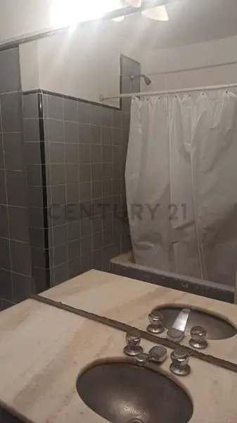 Departamento en alquiler · Recoleta, CABA