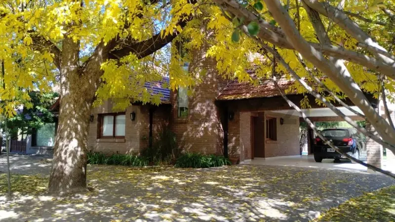 Casa en alquiler · Francisco Alvarez, Moreno, GBA Oeste, Provincia de Buenos Aires