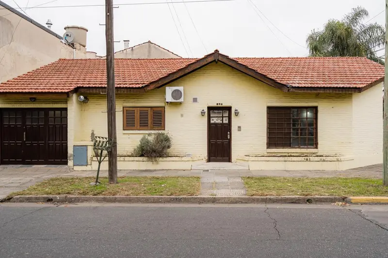 Casa en venta · Ramos Mejia, La Matanza, GBA Oeste, Provincia de Buenos Aires