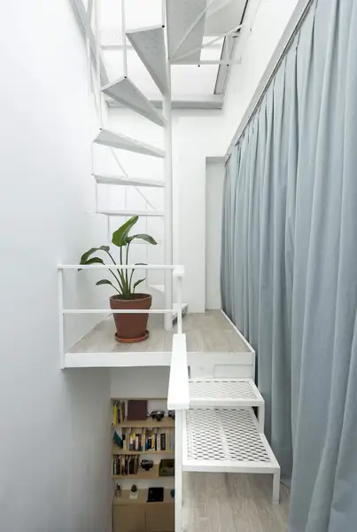 12 (2).jpg