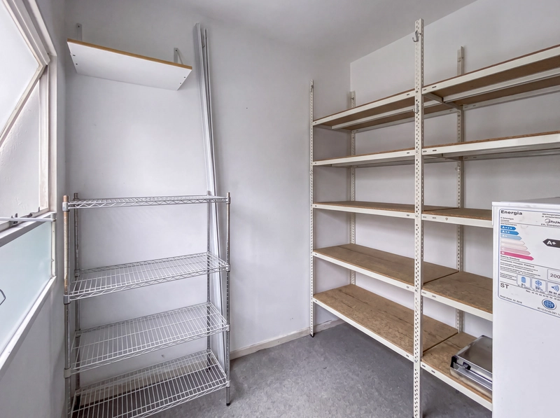 Maid Room 1-2.jpg