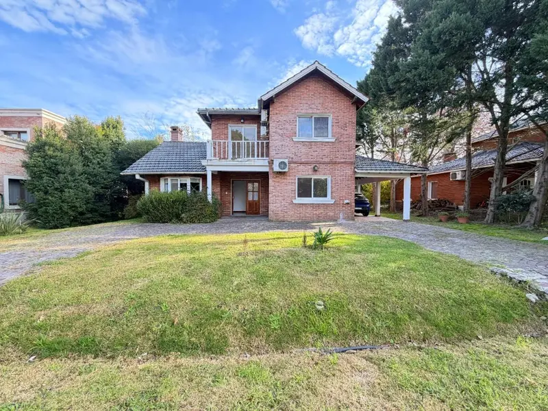 Casa en venta · Pilar del Lago Country Club, Pilar, GBA Norte, Provincia de Buenos Aires