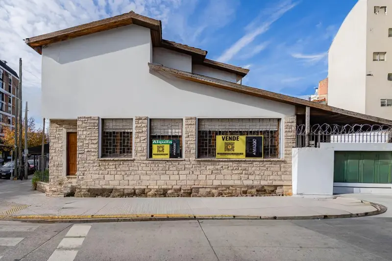 Casa en venta · Ramos Mejia, La Matanza, GBA Oeste, Provincia de Buenos Aires Casa en venta · Ramos Mejia, La Matanza, GBA Oeste, Provincia de Buenos Aires