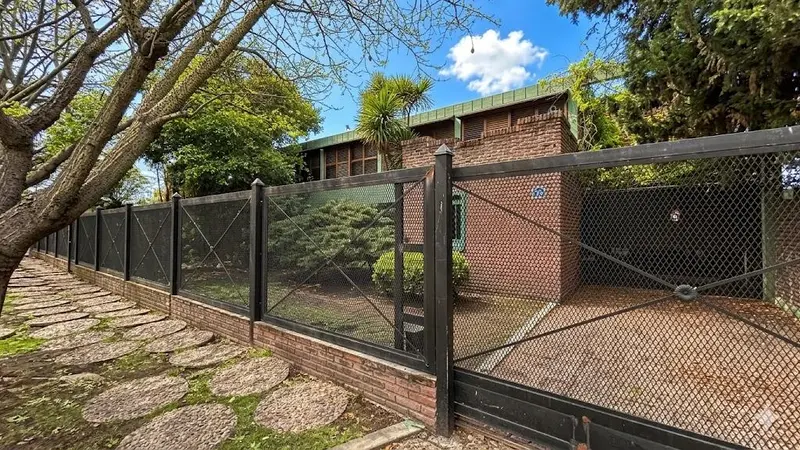 Casa en venta · Castelar, Morón, GBA Oeste, Provincia de Buenos Aires