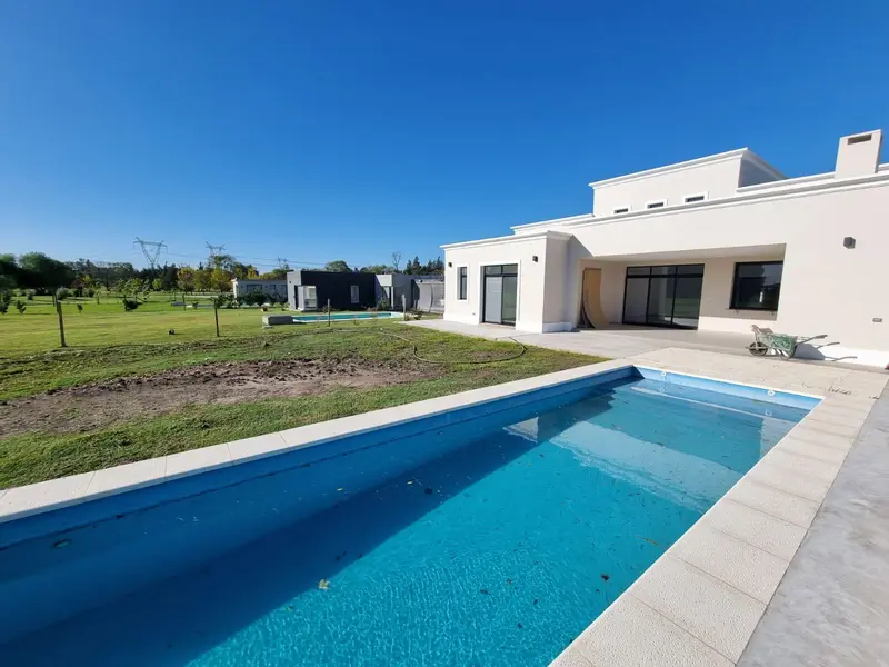 Casa en venta · Medal Country Club, Pilar, GBA Norte, Provincia de Buenos Aires Casa en venta · Medal Country Club, Pilar, GBA Norte, Provincia de Buenos Aires