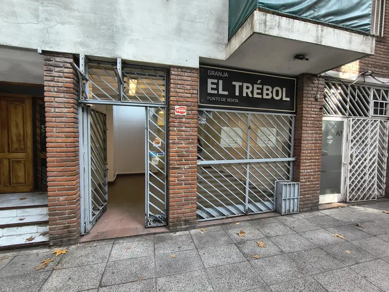 Comercio en alquiler · Villa del Parque, CABA