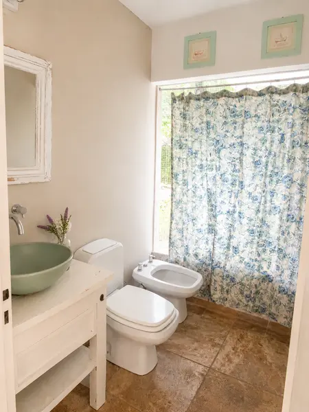 Baño Completo Invitados.png