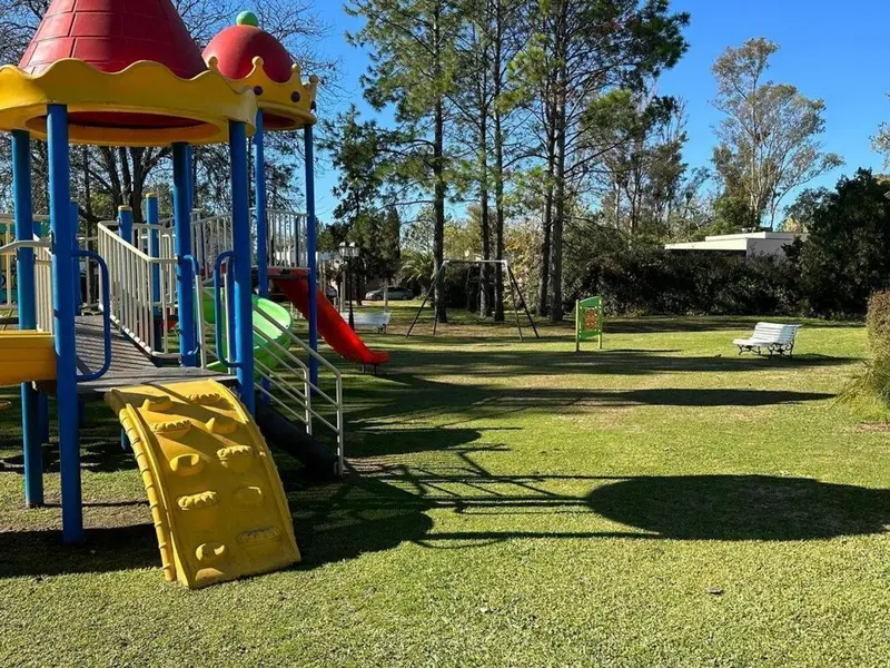 plaza.jpg