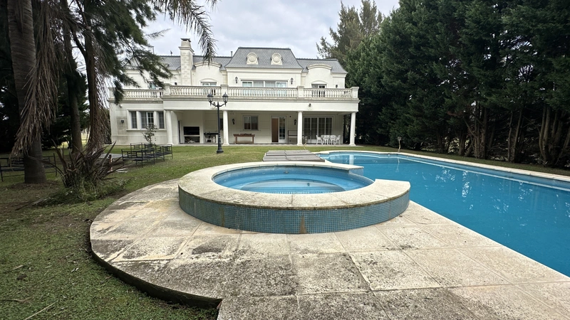 Casa en venta · La Plata, GBA Sur, Provincia de Buenos Aires