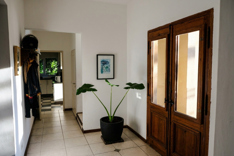 hall entrada portales.jpeg