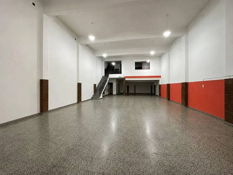 Comercio en alquiler · San Antonio de Padua, Merlo, GBA Oeste, Provincia de Buenos Aires