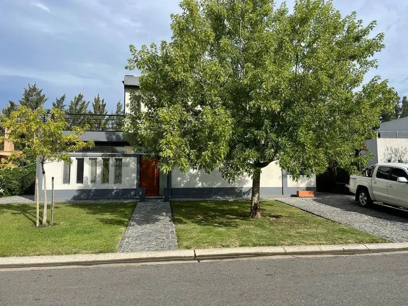 Casa en alquiler · Villanueva, Tigre, GBA Norte, Provincia de Buenos Aires