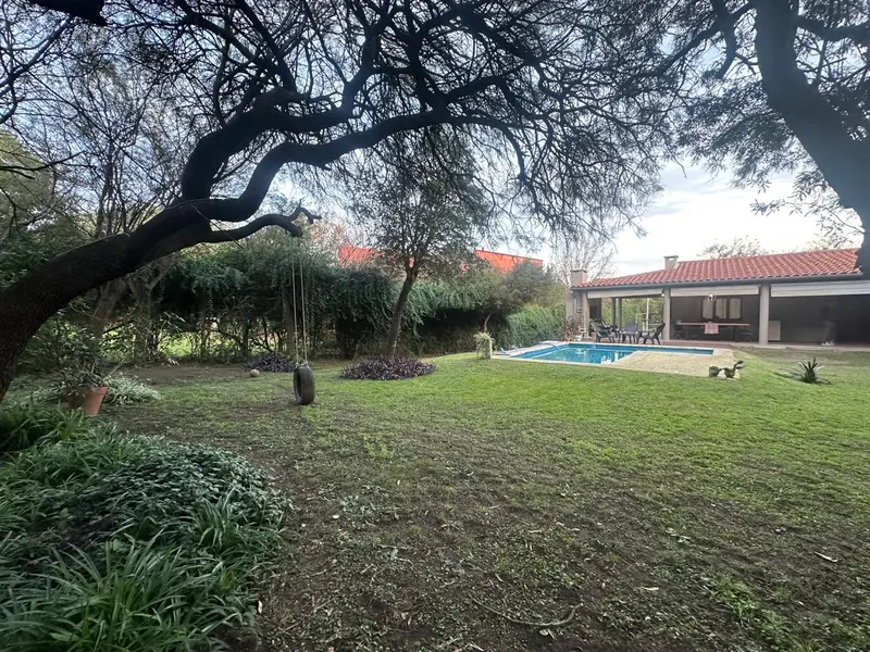 Casa en venta · 4 hojas, Mendiolaza, Colon, Córdoba