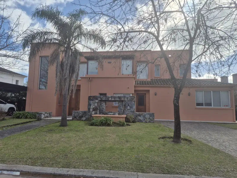 Casa en venta · Santa Bárbara, Tigre, GBA Norte, Provincia de Buenos Aires Casa en venta · Santa Bárbara, Tigre, GBA Norte, Provincia de Buenos Aires