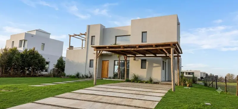 Casa en venta · El Naudir, Escobar, GBA Norte, Provincia de Buenos Aires Casa en venta · El Naudir, Escobar, GBA Norte, Provincia de Buenos Aires