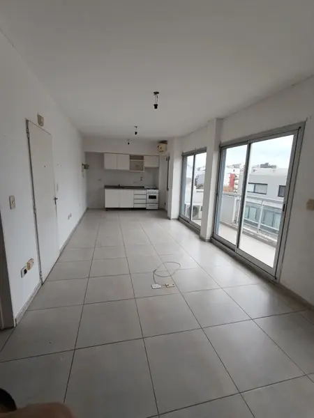 Departamento en alquiler · Flores, CABA