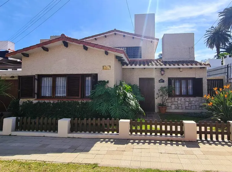 Casa en venta · Rogelio Martinez, Córdoba Capital, Córdoba