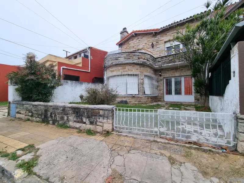 Casa en venta · Bernal Este, Quilmes, GBA Sur, Provincia de Buenos Aires