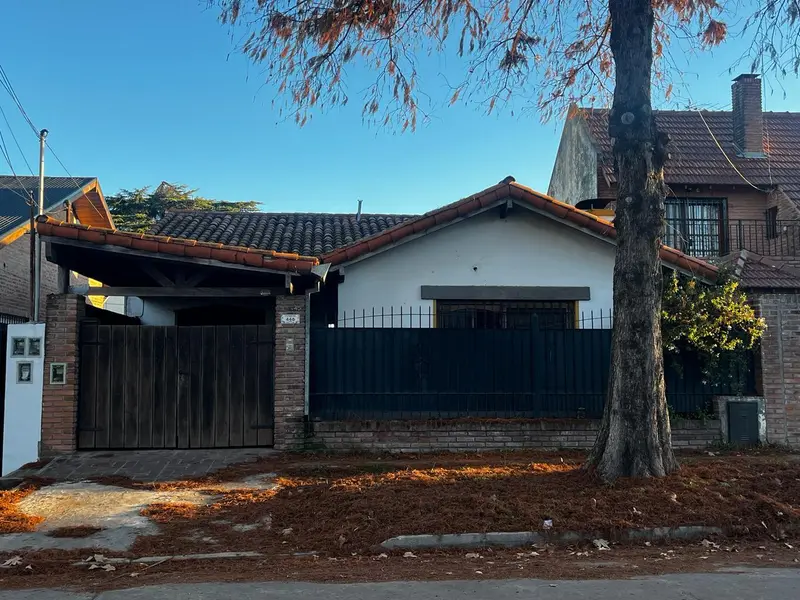 Casa en venta · Bella Vista, San Miguel, GBA Norte, Provincia de Buenos Aires Casa en venta · Bella Vista, San Miguel, GBA Norte, Provincia de Buenos Aires