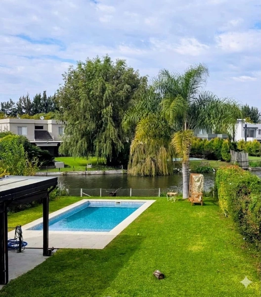 Casa en alquiler · Barrancas de Santa Maria, Pacheco, GBA Norte, Provincia de Buenos Aires