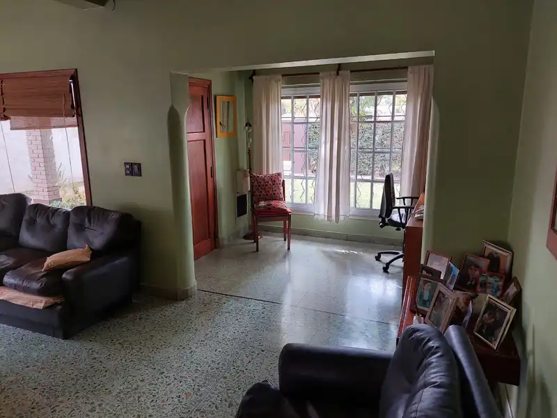 81151.jpg