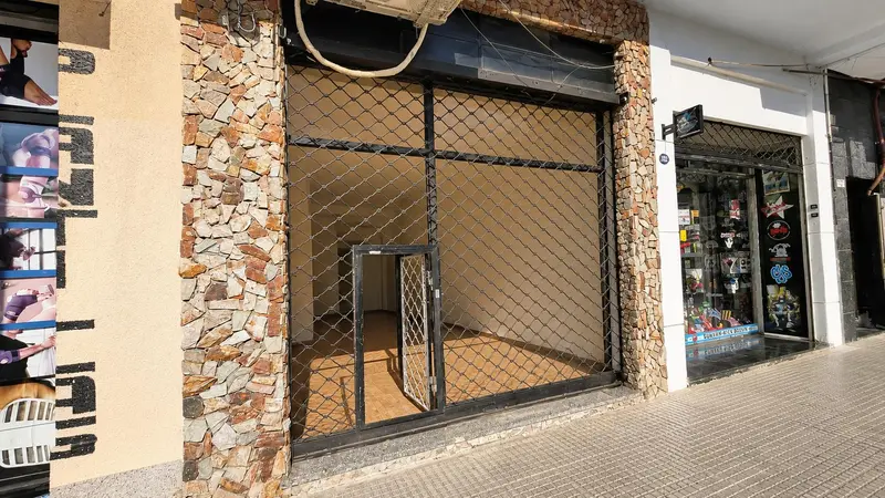 Comercio en alquiler · San Antonio de Padua, Merlo, GBA Oeste, Provincia de Buenos Aires