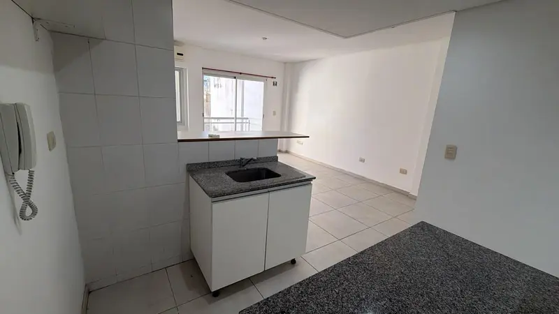 Departamento en alquiler · Flores, CABA