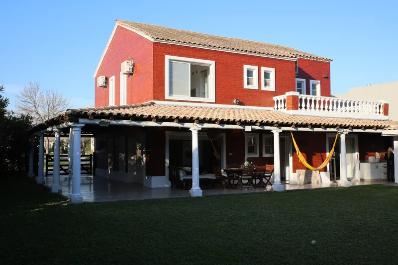 Casa en venta · Haras Santa María, Escobar, GBA Norte, Provincia de Buenos Aires Casa en venta · Haras Santa María, Escobar, GBA Norte, Provincia de Buenos Aires