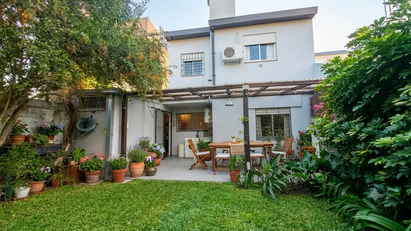 Casa en venta · Ituzaingó Norte, Ituzaingó, GBA Oeste, Provincia de Buenos Aires Casa en venta · Ituzaingó Norte, Ituzaingó, GBA Oeste, Provincia de Buenos Aires
