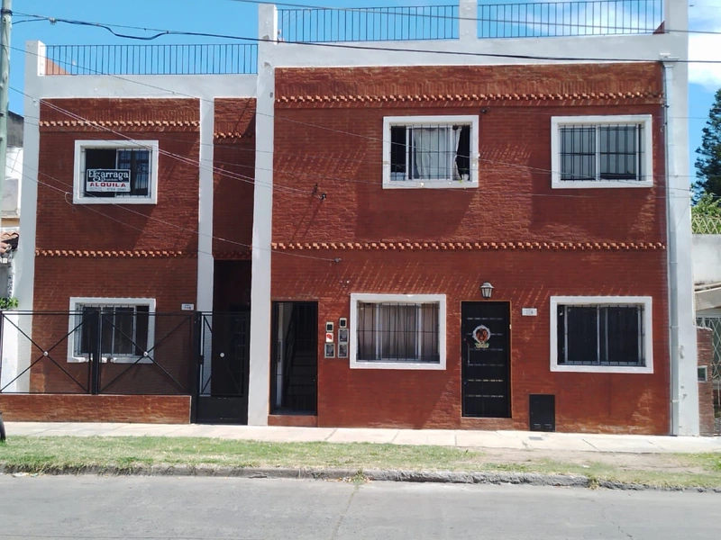PH en alquiler · Jose León Suarez, General San Martin, GBA Norte, Provincia de Buenos Aires