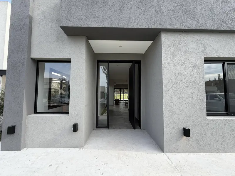 Casa en venta · Santo Tomas, Pilar, GBA Norte, Provincia de Buenos Aires