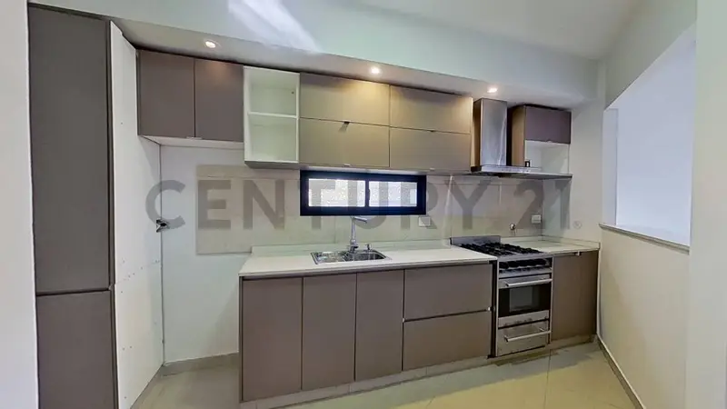Casa en venta · Flores, CABA