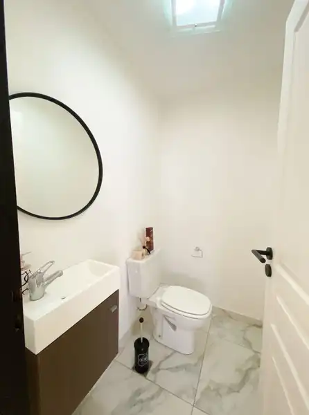 1000691436.jpg