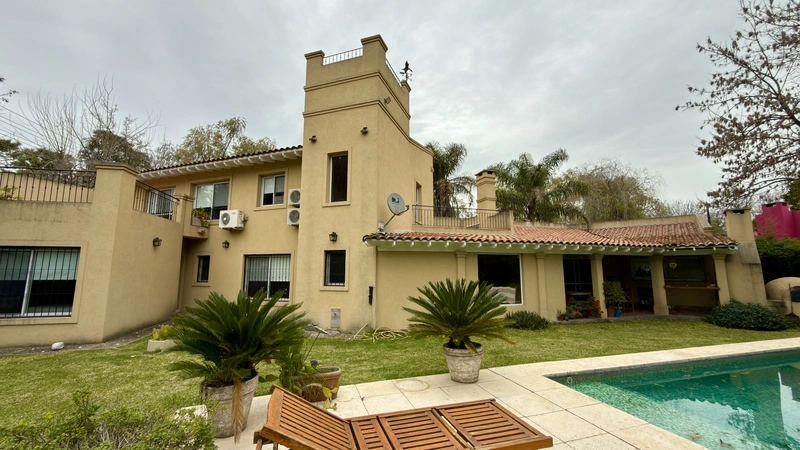 Casa en venta · Pilar Village, Villa Rosa, Pilar, GBA Norte, Provincia de Buenos Aires