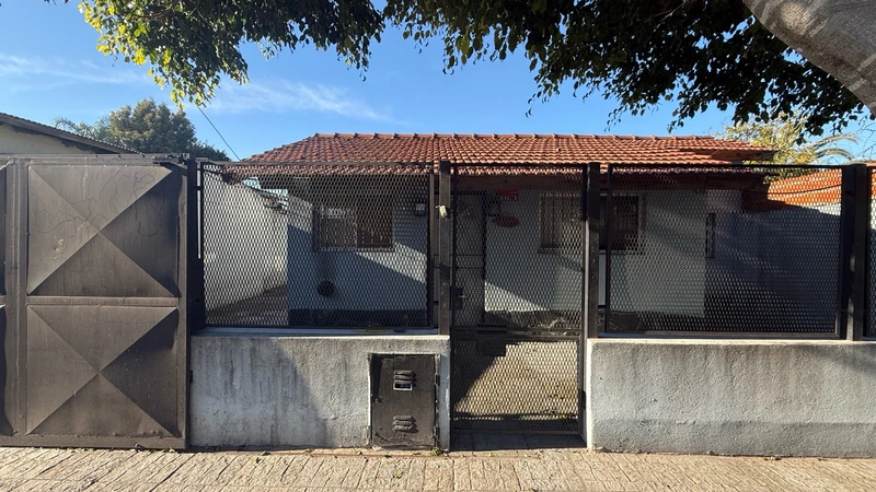 Casa en venta · Ituzaingó Norte, Ituzaingó, GBA Oeste, Provincia de Buenos Aires Casa en venta · Ituzaingó Norte, Ituzaingó, GBA Oeste, Provincia de Buenos Aires