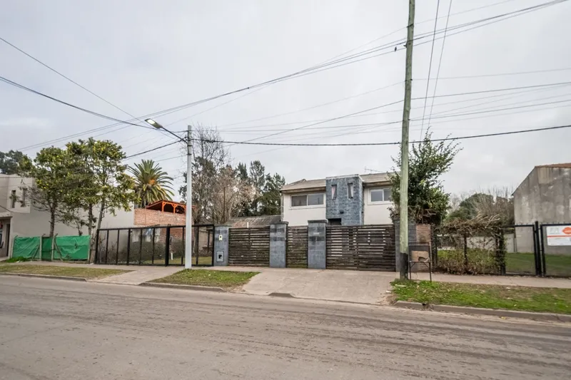 Casa en venta · Berazategui, GBA Sur, Provincia de Buenos Aires