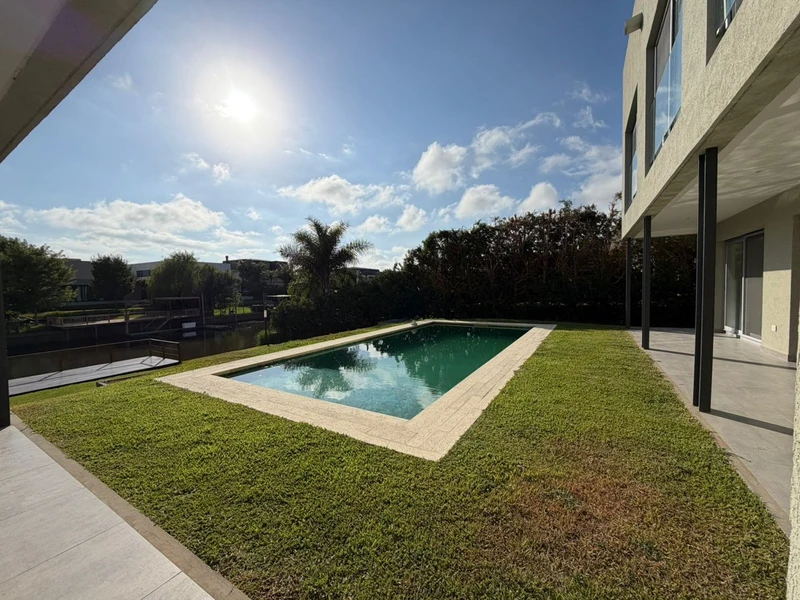 Casa en venta · Nordelta El Yacht, Tigre, GBA Norte, Provincia de Buenos Aires Casa en venta · Nordelta El Yacht, Tigre, GBA Norte, Provincia de Buenos Aires