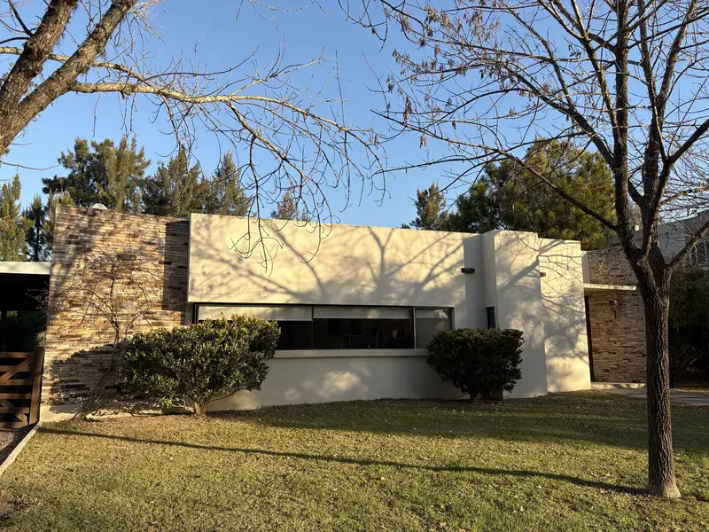 Casa en venta · Santa Catalina, Villanueva, Tigre, GBA Norte, Provincia de Buenos Aires Casa en venta · Santa Catalina, Villanueva, Tigre, GBA Norte, Provincia de Buenos Aires