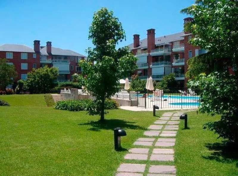 Departamento en venta · Jardines de San Isidro, San Isidro, San Isidro, GBA Norte, Provincia de Buenos Aires Departamento en venta · Jardines de San Isidro, San Isidro, San Isidro, GBA Norte, Provincia de Buenos Aires