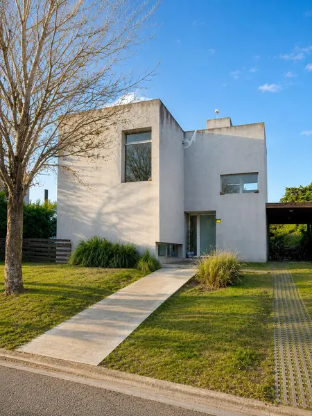 Casa en alquiler · Santa María de los Olivos, Malvinas Argentinas, GBA Norte, Provincia de Buenos Aires Casa en alquiler · Santa María de los Olivos, Malvinas Argentinas, GBA Norte, Provincia de Buenos Aires
