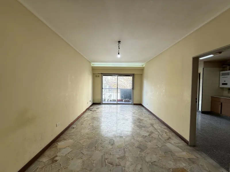 Departamento en alquiler · Flores, CABA